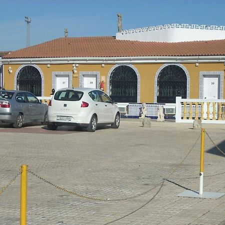 Hostal Don Diego San Juan Del Puerto Eksteriør bilde
