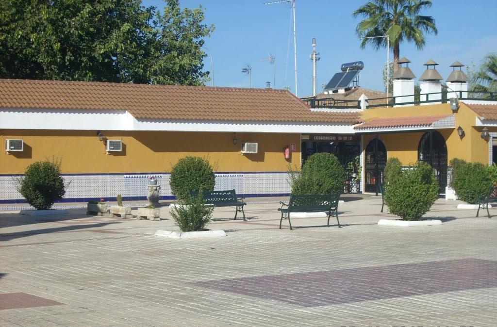 Hostal Don Diego San Juan Del Puerto Eksteriør bilde