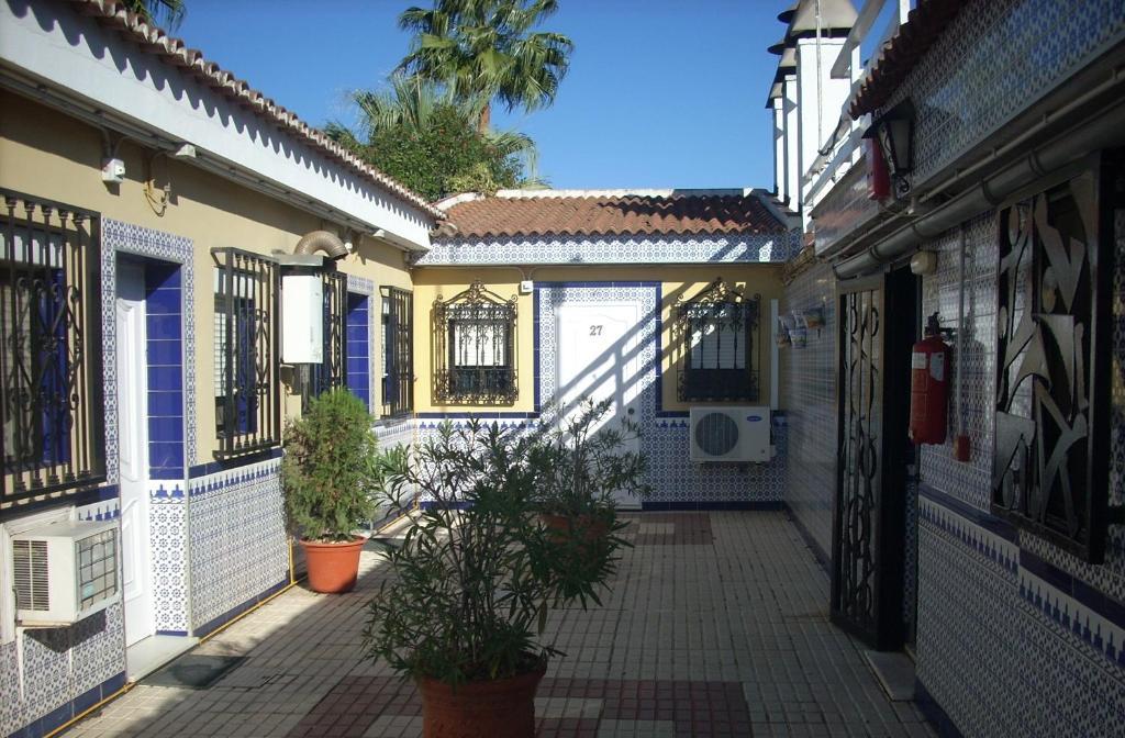 Hostal Don Diego San Juan Del Puerto Eksteriør bilde